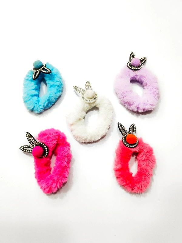 Essential Girls fur Hair Bands-A1 - White