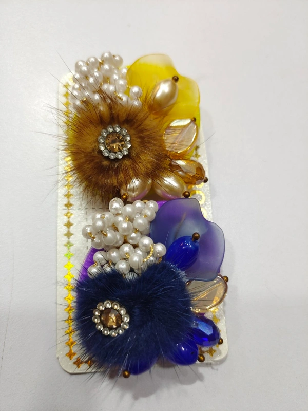 Brooch Pin-A15 - Corn