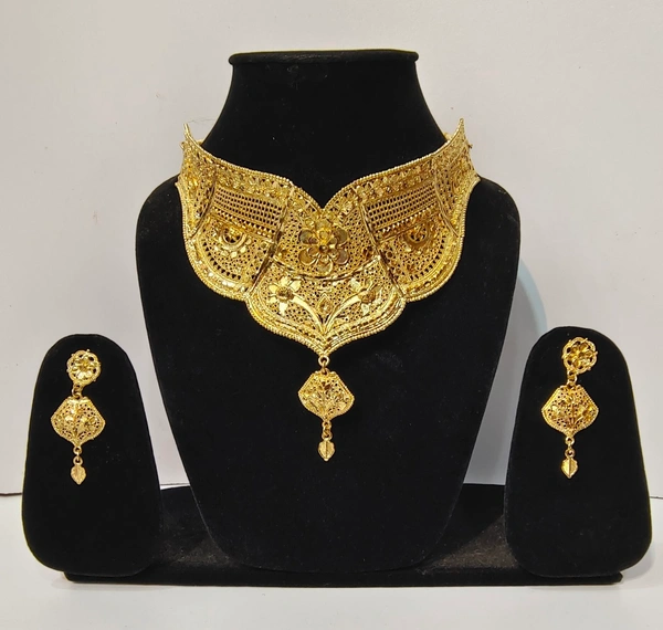 Elegant Gold Plated Necklace Set-A1