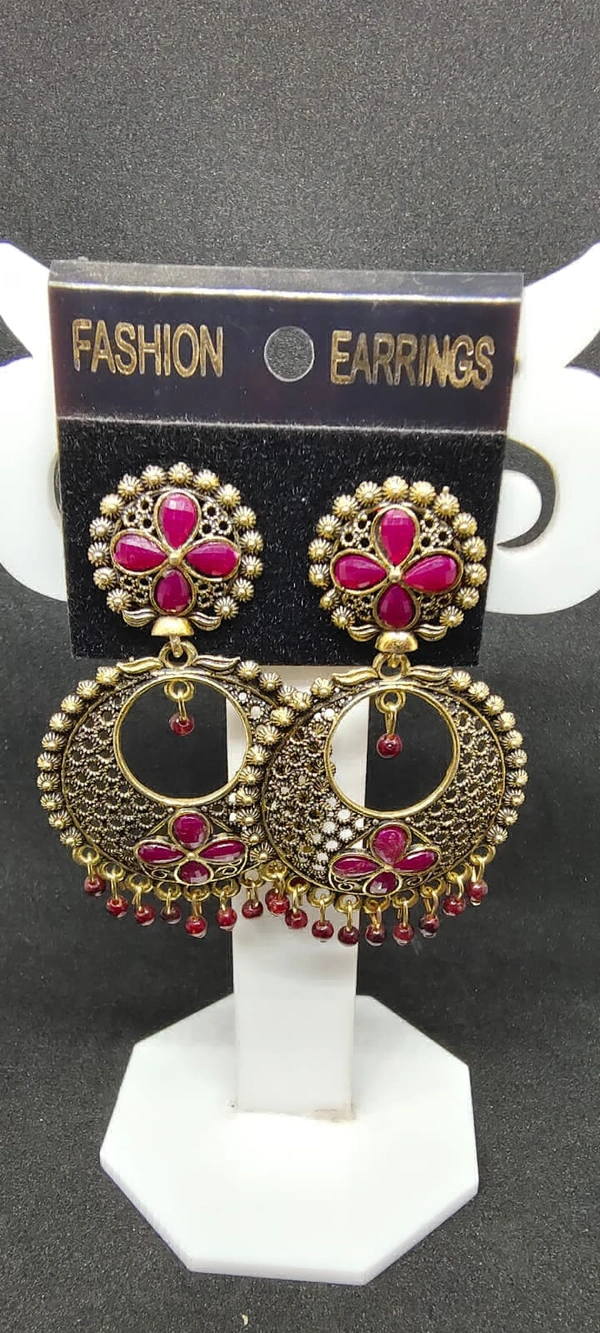 Stylish Women Earrings BB-76 - 3