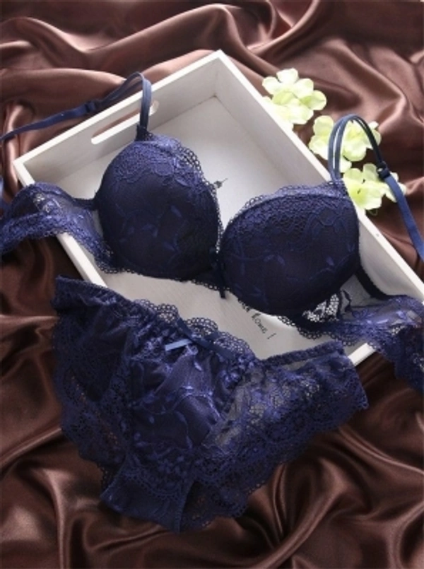 Lycra Nakshu Lingerie Set - Blue