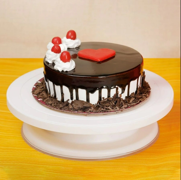 Yummy Choco Vanilla Cake - 500 gm