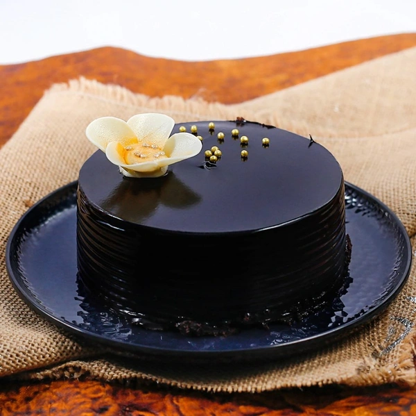 Yummy Chocolate Truffle Cake - 500GM