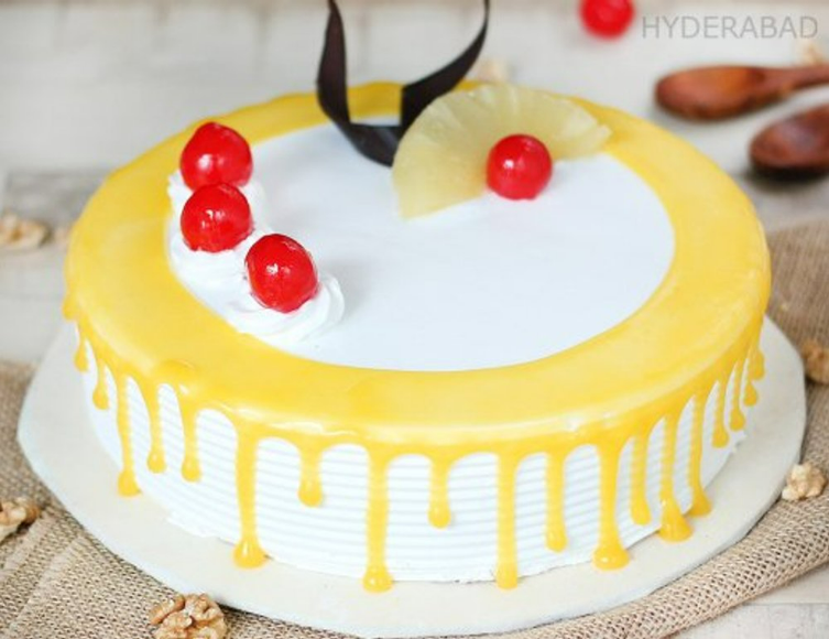 Pineapple cake online bakery | Pineapple cake free delivery