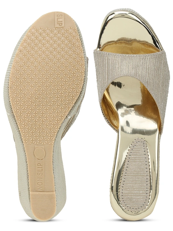 Stepee GoldenFancy Platform wedges gola Slipper- 6 Pair set - Golden