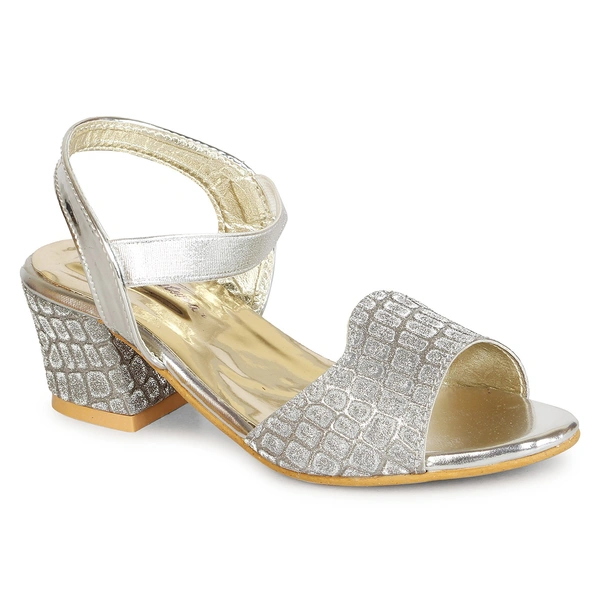 Stepee Silver  Heel fancy Kids sandals- 8 Pair set - Silver