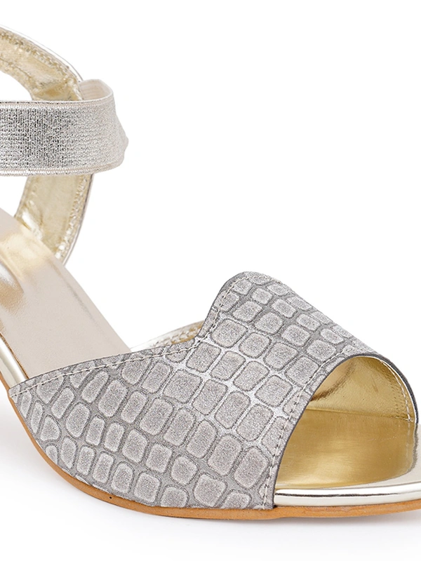 Stepee Golden partywear Bridal heels 6 pair set - Gold