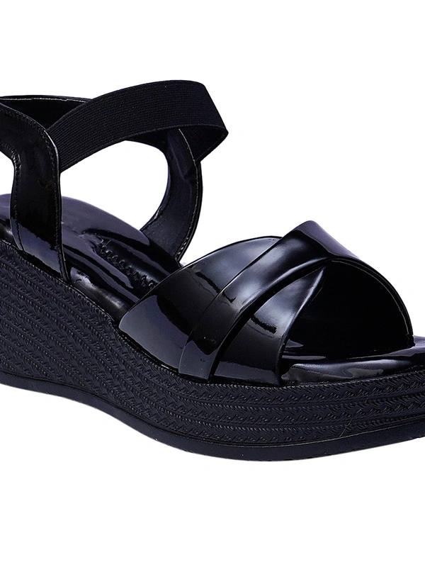 Stepee Black Platform Heel sandal 6 Pair set - Black