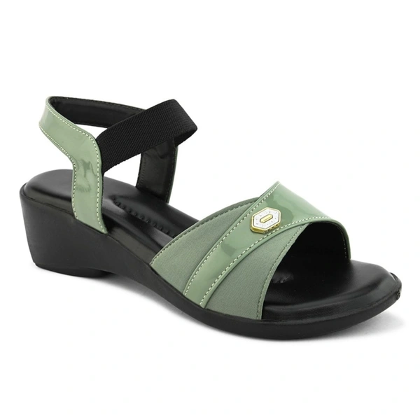 Extra comfort sandals for daily wear for women - Green