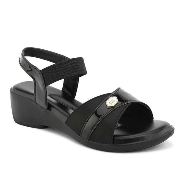 Extra comfort sandals for daily wear for women - Black