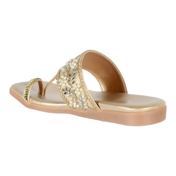 Soft padding Slippers kulapuri style - Golden