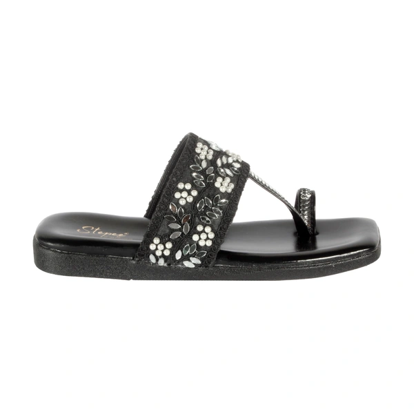 Soft padding Slippers kulapuri style - Black