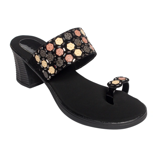 Short heel thumb style slippers for women - Black