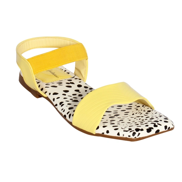 Flat sandals for women with soft padding - Yellow
