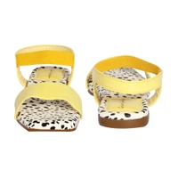 Flat sandals for women with soft padding - Yellow