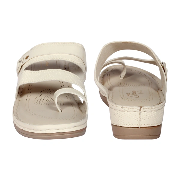Doctor slipper with thumb style Embosed design upper - Cream