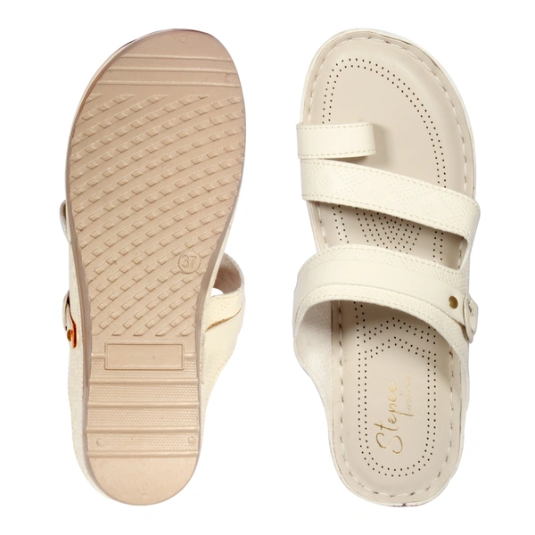 Doctor slipper with thumb style Embosed design upper - Cream