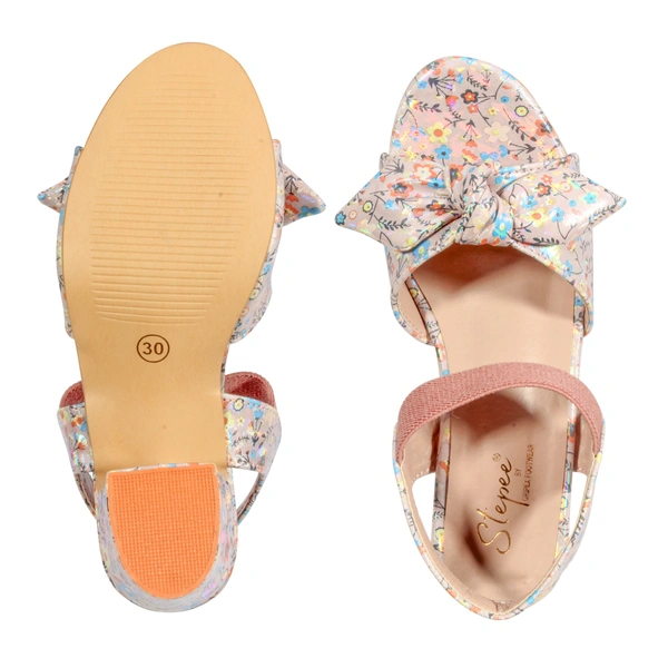 Kids sandals with short heel - Pink