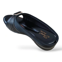 STEPEE Doctor Slipper - Black