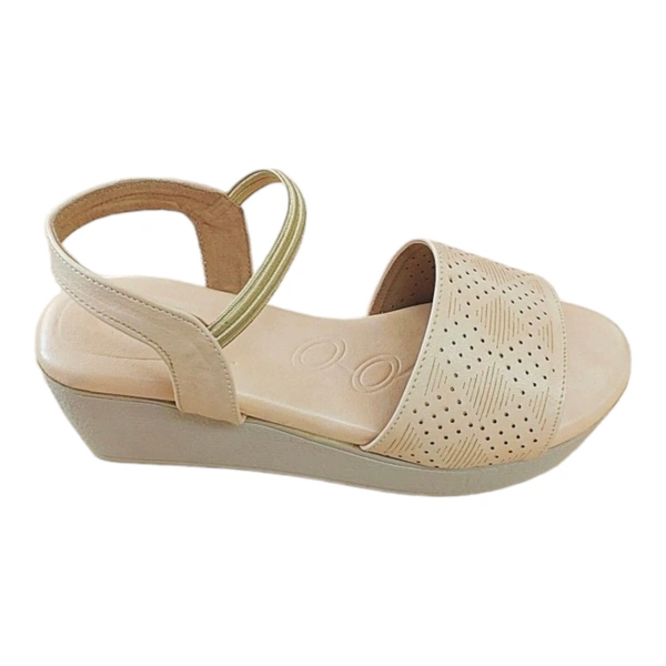 STEPEE Gripex Footwear - Cream
