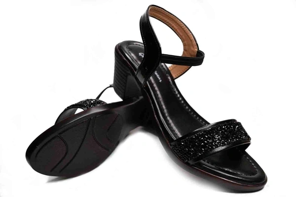 stepee Women Black heel sandals - Black