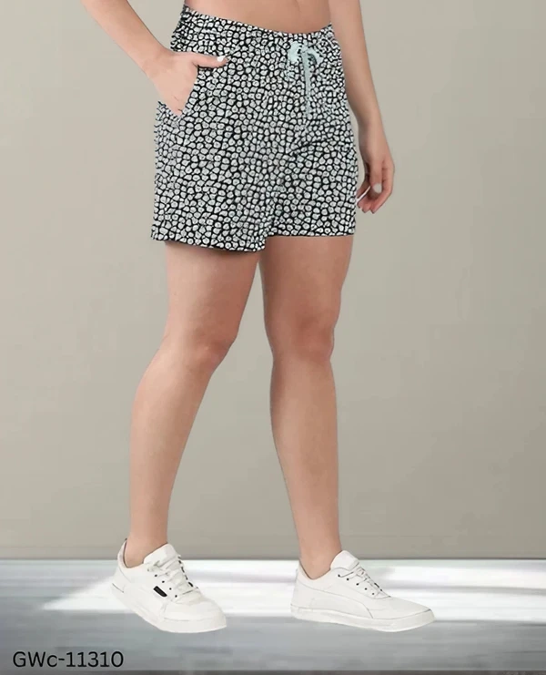 GWc-11310 Stylish Printed Women Shorts - 30