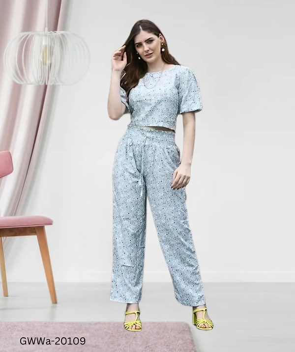 GWWa-20109 Short Sleeves Top & Bottom Sets  - S