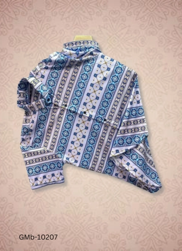 GMb-10207 Trendy Printed Men Shirt - XL