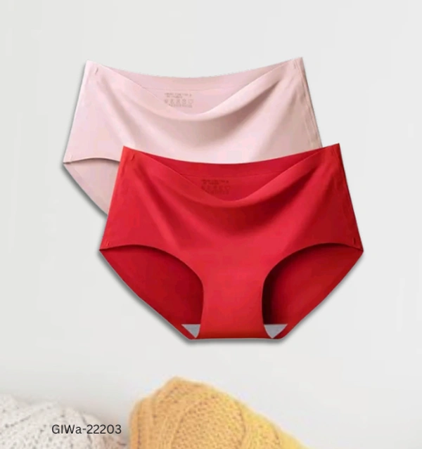 GIWb-22203 Hipster Panty Ice Silk Blend Invisible Lines   - S