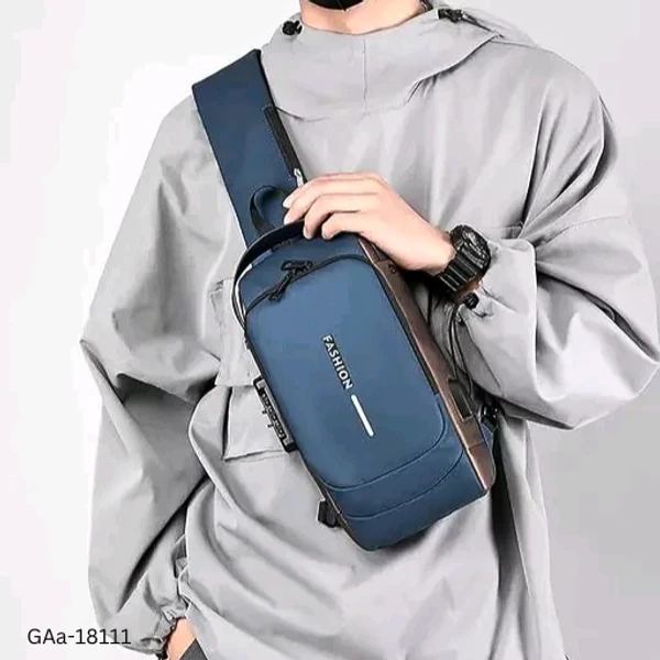 GAa-18111 Chest Bag with USB Coded Lock - Free Size