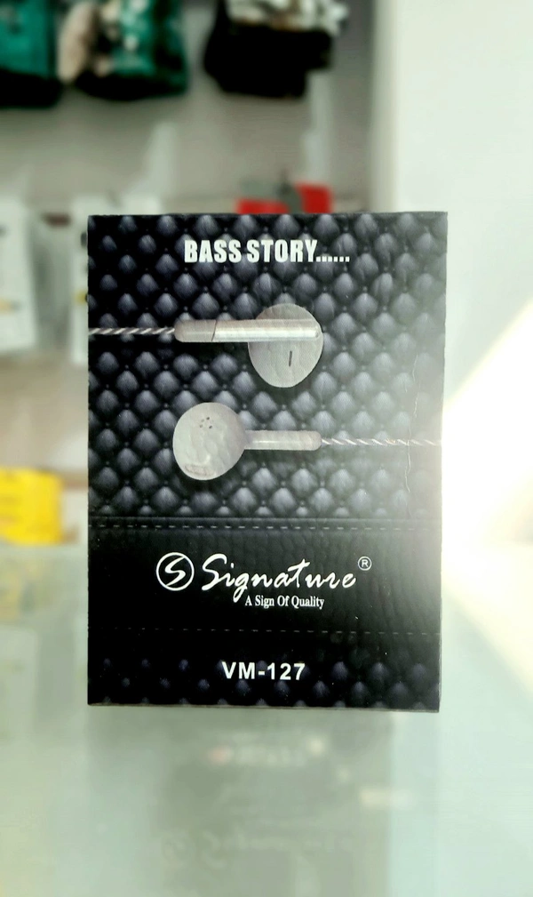 Signature Wire Earphone - Black