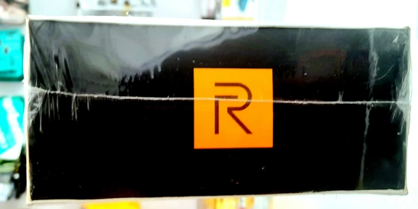 Realme Real Me Earphone  - Yellow