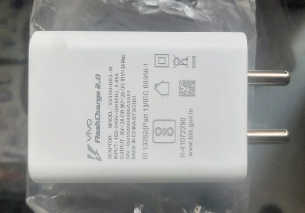 Vivo 100 OG Charger  - White