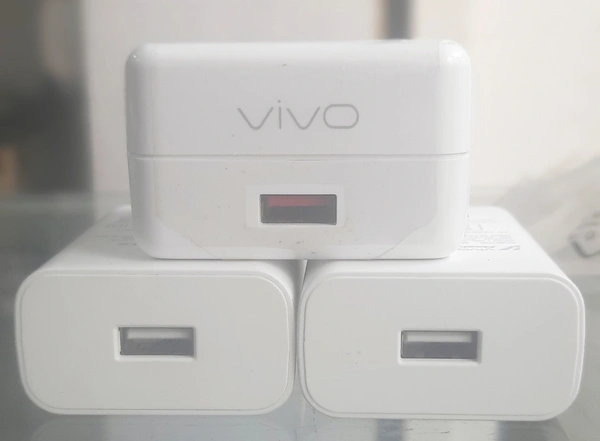 Vivo 100 OG Charger  - White