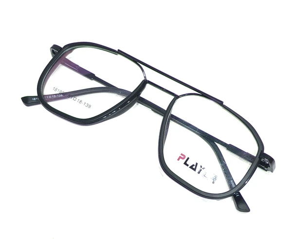 PLAYER METAL SHEET FULL RIM MDN-181902