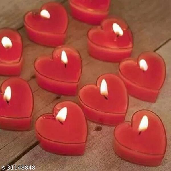 Classic Festive Heart Candles - Free Size