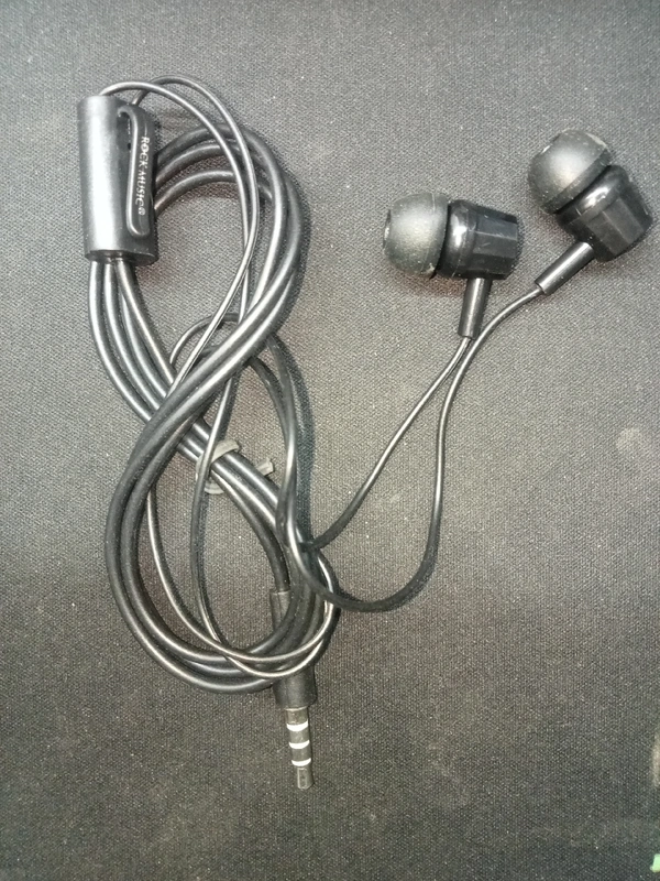 Bestie Stereo Earphone - Black, 1 Miter