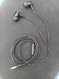 SSKK Music Ismy Heartbeat Earphone  - Black
