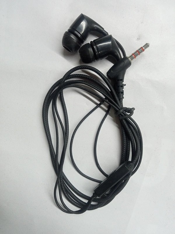 Make Power Stereo Earphone - Black