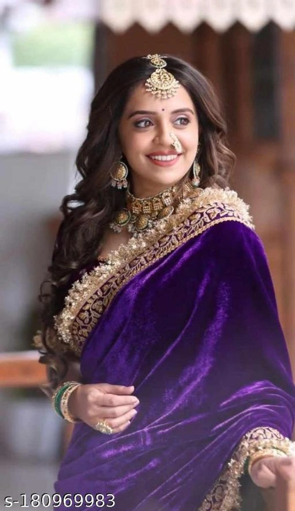 Siddhi Weaves Faishon Zari Woven Banarasi Silk Saree  - Free Size