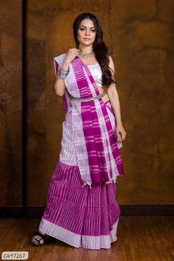 Siddhi Weaves Faishon Zari Woven Banarasi Silk Saree  - Free Size