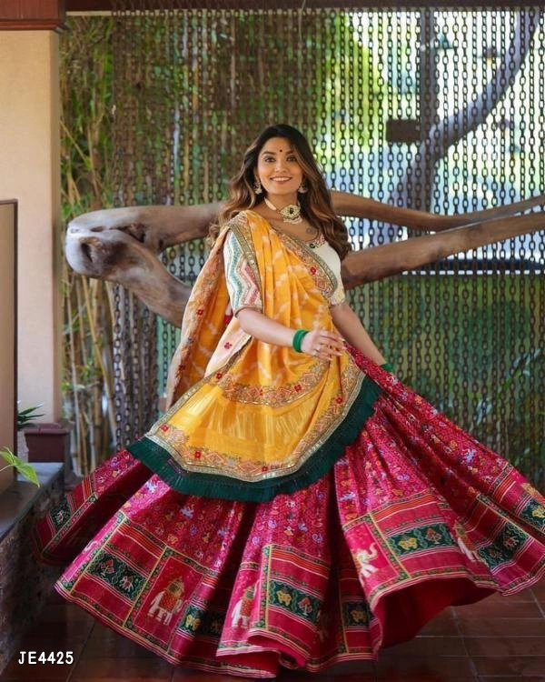 Catalog Name: *New Lehenga Choli**K SERIES-1021* - Free Size