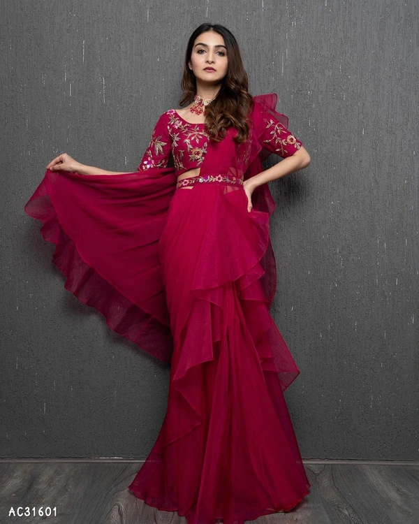Catalog Name: *LEHNGA SAREE* - Free Size