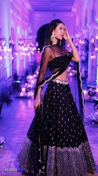 Catalog Name: *LEHNGA* - Free Size