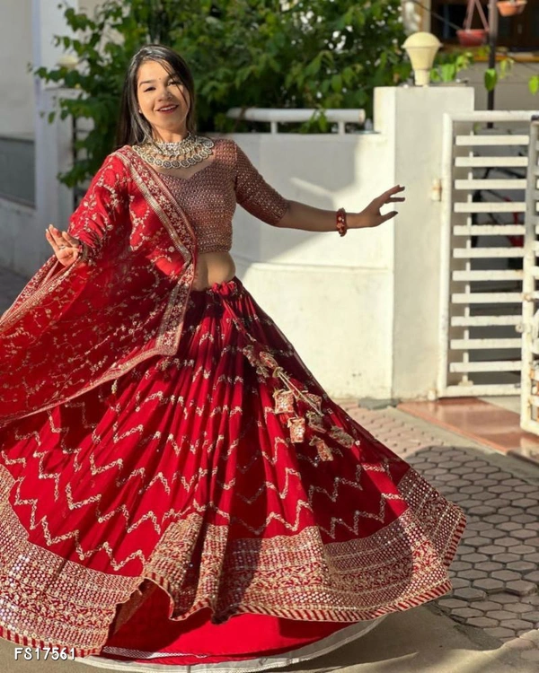 Catalog Name: *Lengha dupatta * - Un Stitched