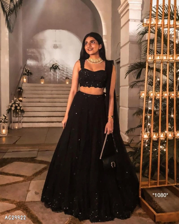 Catalog Name: *LEHNGA HIT DESINE * - Un Stitched
