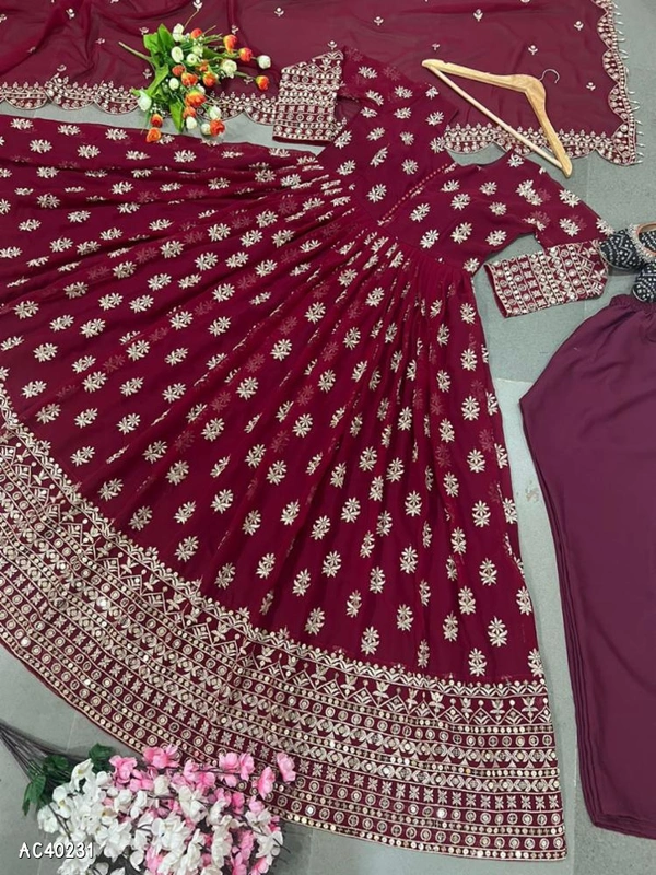 Catalog Name: *Gown,bottom,dupatta* - Free Size