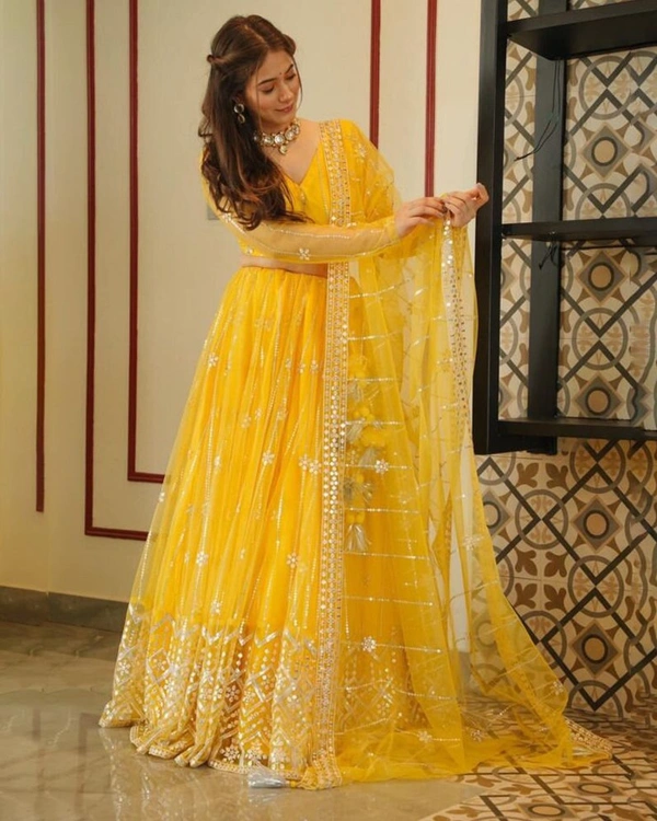 Onuma Womens Yellow Net Sequence  - Free Size