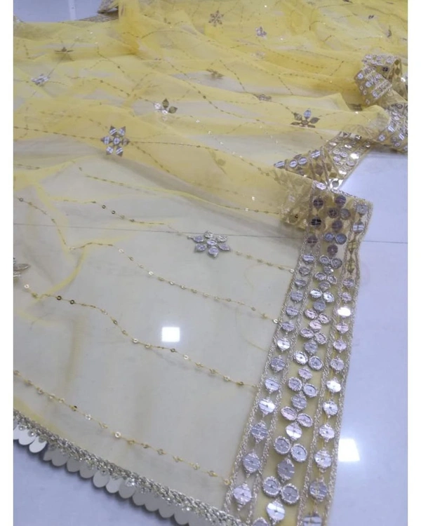 Onuma Womens Yellow Net Sequence  - Free Size