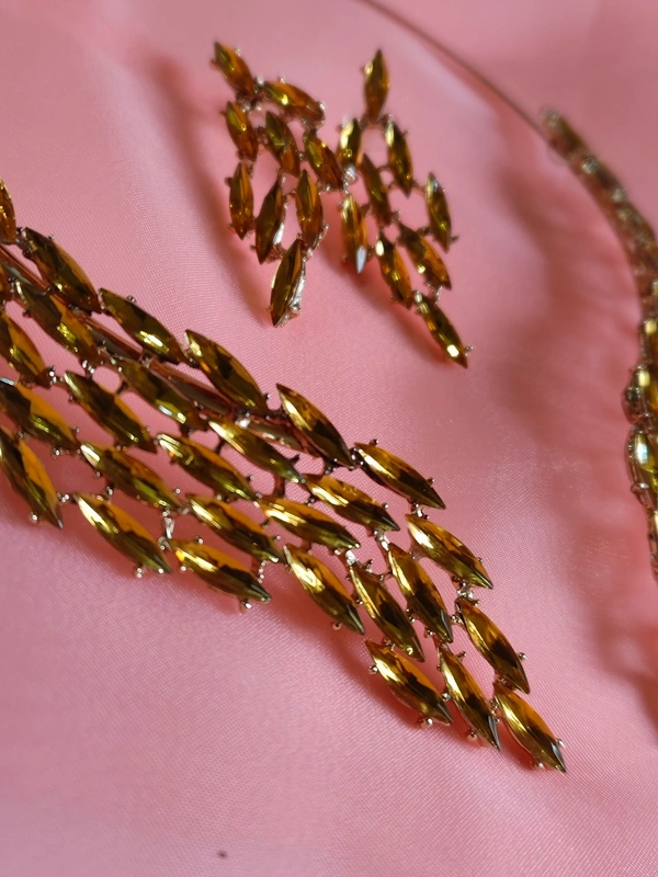 Cherry & Magpie Angel Wings The Diva Necklace  - Gold